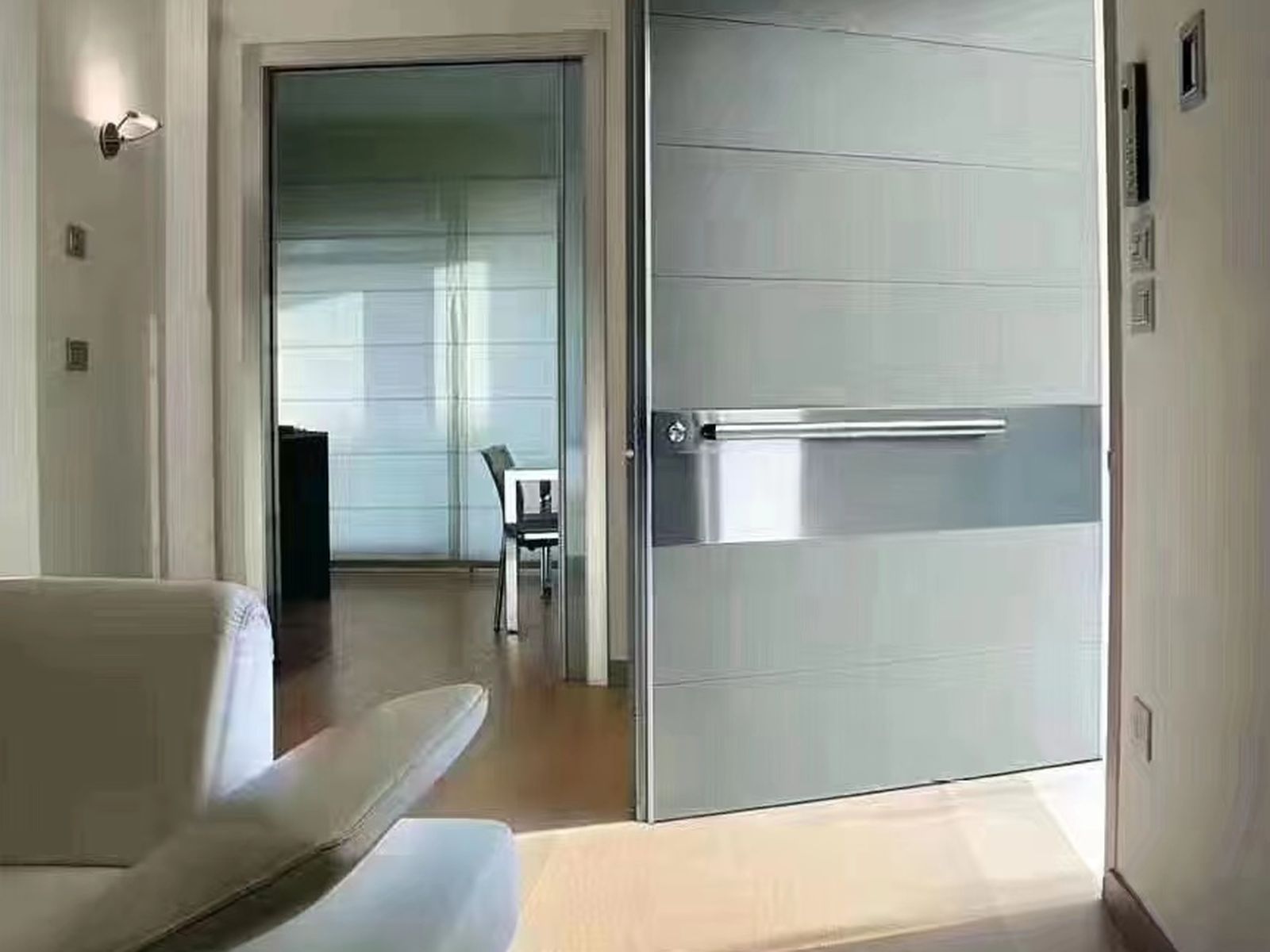 Featured image for the article: How to Import Doors from China: A Complete Guide for International Buyers (2026)
