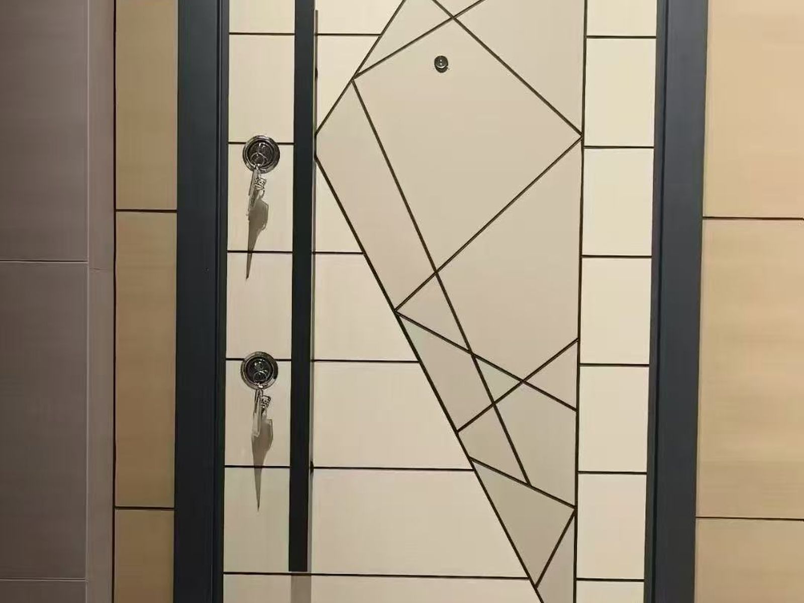Featured image for the article: How to Import Custom Entry Doors from China: Complete B2B Guide